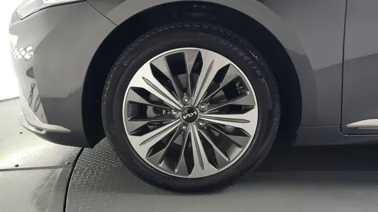 Kia K8 2021 5