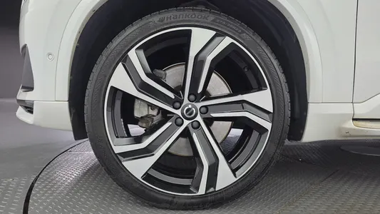 Volvo XC90 2 T8 R- 2020 5