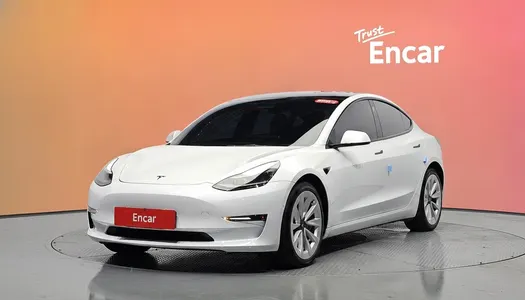 Tesla 3 AWD 2022
