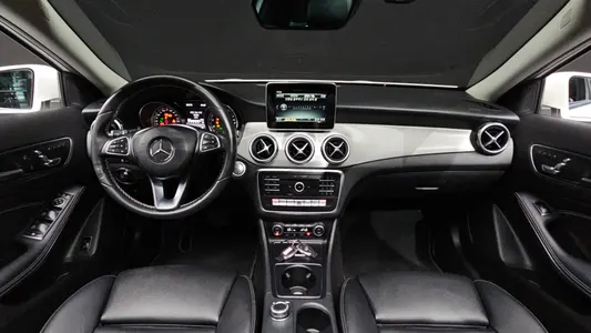 Mercedes-Benz GLA-Class X156 GLA220 2018 6