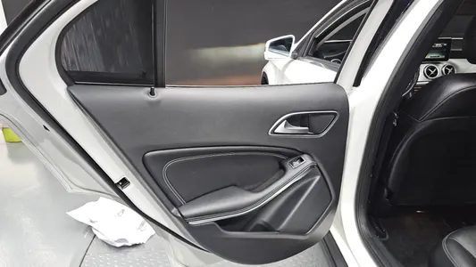 Mercedes-Benz GLA-Class X156 GLA220 2018 25