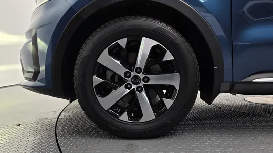 Kia 4 2.2 4WD 2021 5