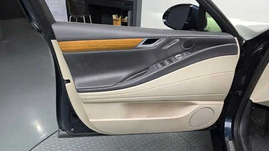 Genesis G80 (RG3) 2.5 2WD 2023 24