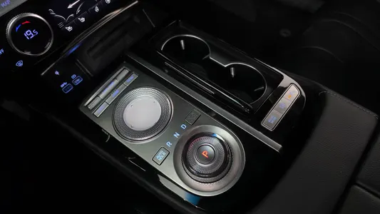 Genesis G80 (RG3) 2.5 AWD 2022 9