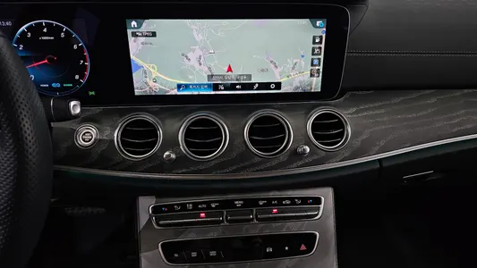 Mercedes-Benz E-Class W213 E350 4MATIC AMG Line 2022 16