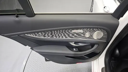 Mercedes-Benz E-Class W213 E350 4MATIC AMG Line 2022 25