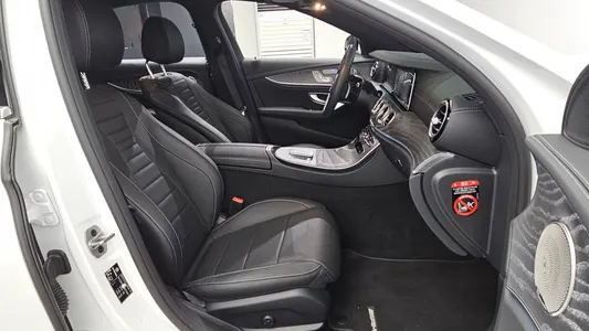 Mercedes-Benz E-Class W213 E350 4MATIC AMG Line 2022 26