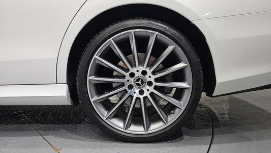 Mercedes-Benz E-Class W213 E350 4MATIC AMG Line 2022 21