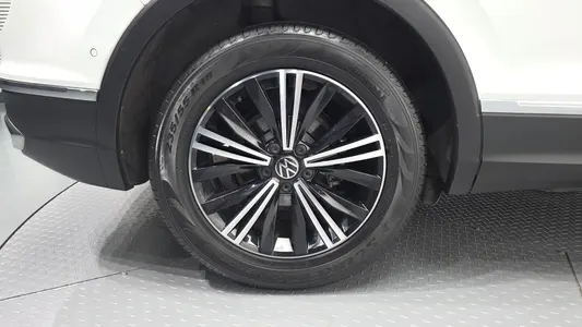 Volkswagen 2 2.0 TDI 2021 5