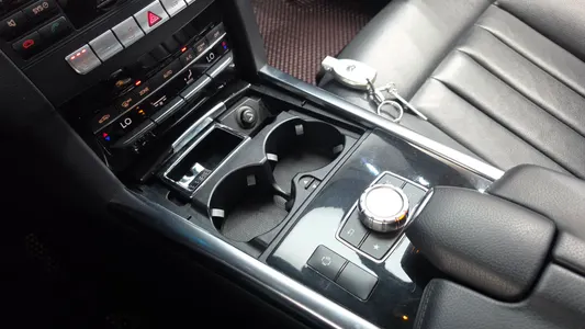 Mercedes-Benz E-Class W212 E300 2013 9
