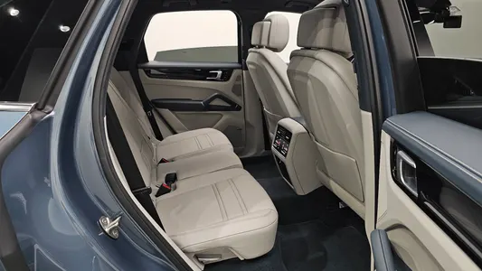 Porsche (PO536) 3.0 2020 11
