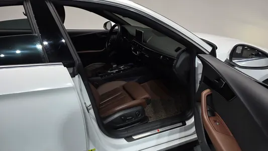 Audi A5 (F5) 45 TFSI 2019 11