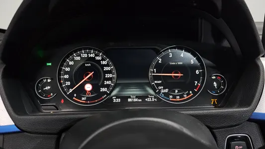 BMW 3 Series (F30) 320i M 2018 7