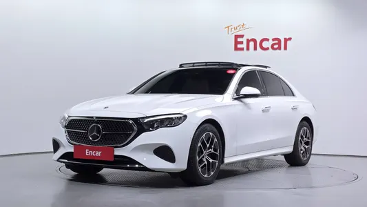 Mercedes-Benz E-Class W214 E200 AMG Line 2026