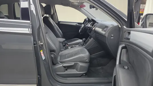 Volkswagen 2 2.0 TDI 2018 26
