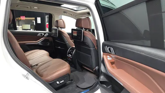BMW X7 (G07) xDrive 40i 7 2021 11