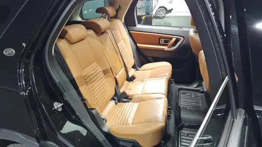 Land Rover 디스커버리 스포츠 2.0 TD4 HSE 2018 10