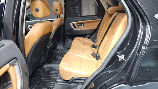 Land Rover 디스커버리 스포츠 2.0 TD4 HSE 2018 11