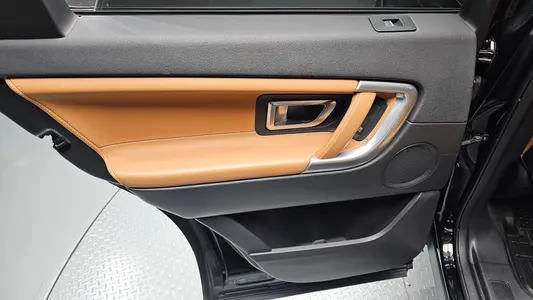 Land Rover 디스커버리 스포츠 2.0 TD4 HSE 2018 25