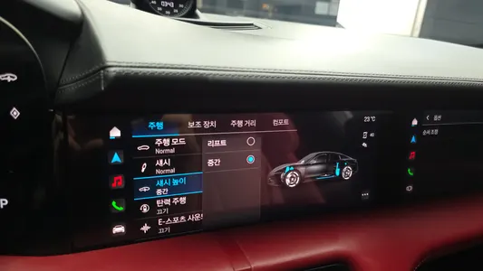 Porsche 타이칸 4S 2021 28