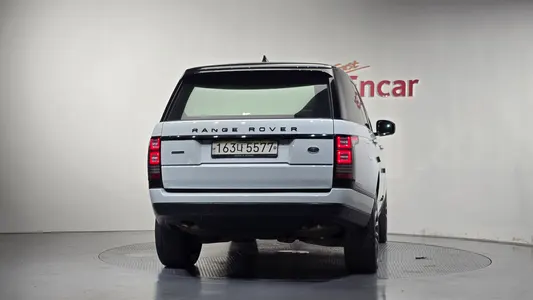 Land Rover 4 4.4 SDV8 Vogue SE 2017 4