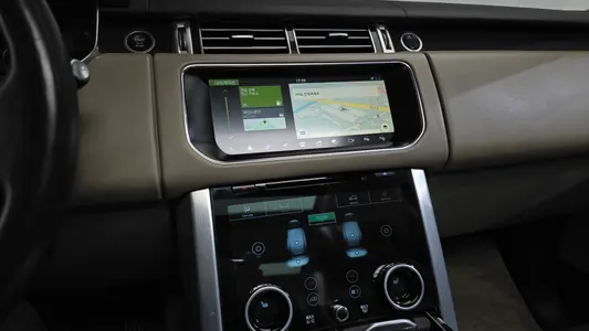 Land Rover 4 4.4 SDV8 Vogue SE 2017 12