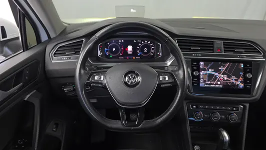Volkswagen 2 2.0 TDI 4 2020 13