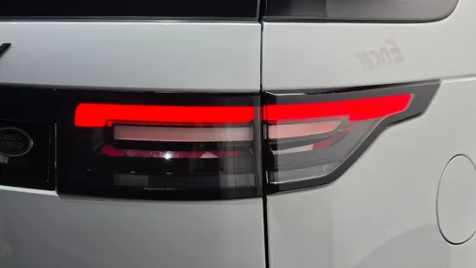 Land Rover 5 2.0 SD4 SE 2018 23
