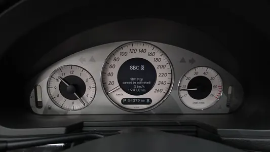 Mercedes-Benz E-Class W211 E320 2003 8