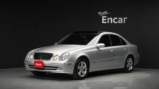 Mercedes-Benz E-Class W211 E320 2003