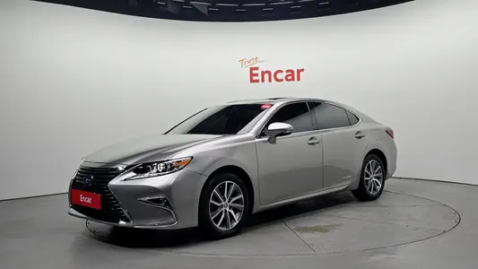 Lexus ES300h 2018