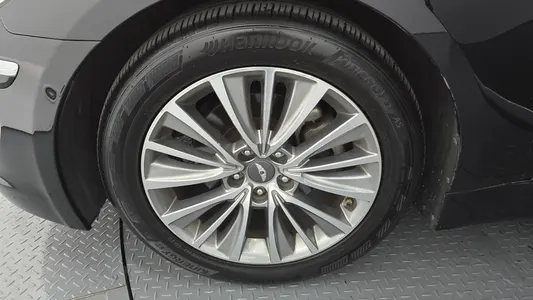Hyundai 제네시스 BH330 2013 5