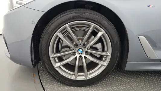 BMW 5 Series (G30) 520d M 2017 5