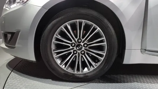 Kia K7 LPI 3.0 2015 5