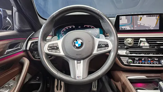 BMW 5 Series (G30) 530i M 2020 13
