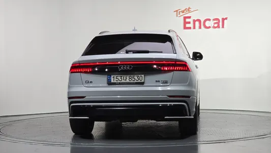 Audi Q8 (4M) 55 TFSI 2021 4