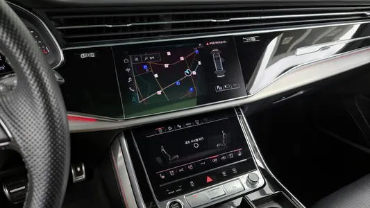 Audi Q8 (4M) 55 TFSI 2021 14