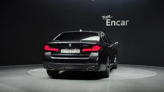 BMW 5 Series (G30) 530i M 2022 4
