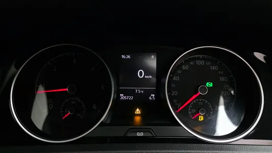 Volkswagen 7 2.0 TDI 2015 8
