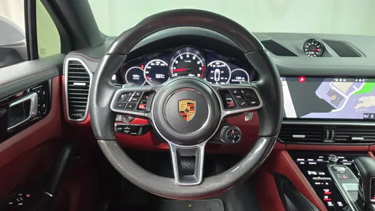 Porsche (PO536) 3.0 2020 13
