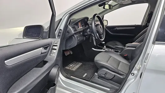 Mercedes-Benz B-Class W245 B200 2009 11