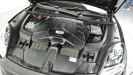 Porsche (PO536) 3.0 2023 6