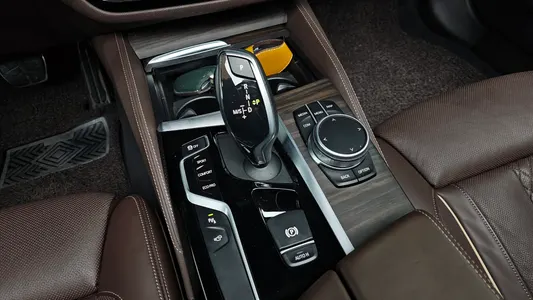 BMW 5 Series (G30) 530i M 2020 9