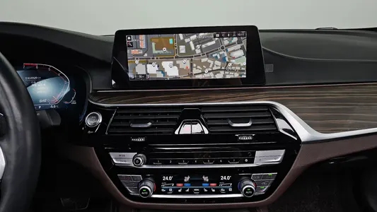 BMW 5 Series (G30) 530i M 2020 14