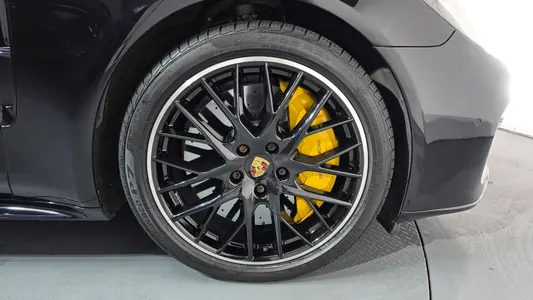 Porsche (971) 4.0 2019 5