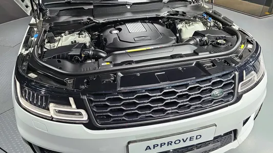 Land Rover 2 3.0 SDV6 HSE 2020 6