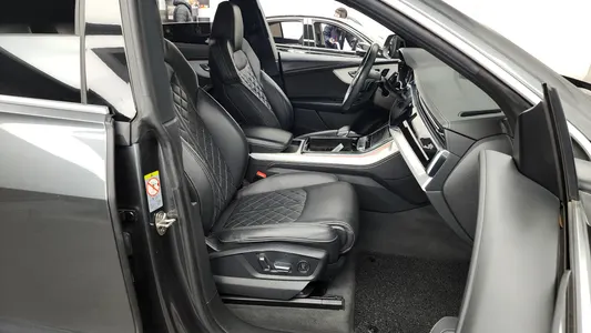 Audi Q8 (4M) 50 TDI 2020 11