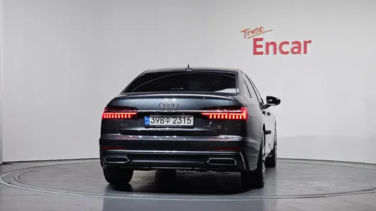 Audi A6 (C8) 45 TFSI 2019 4