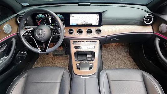 Mercedes-Benz E-Class W213 E300e 4MATIC 2020 7