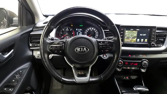 Kia Stonic 1.6 2017 13